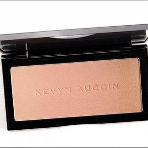 ☀️NEW Kevyn Aucoin Sahara Neo Highlighter